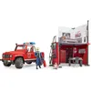 Bruder 62701 - Feuerwehrstation mit Land Rover Defender Produktbild-Vorschau 1
