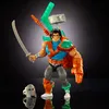 A toy action figure with accessories against a dark background. Anteprima dell’immagine prodotto