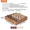 A wooden chess and checkers set with its pieces displayed on the board and information about the product in text format above. Anteprima dell’immagine prodotto