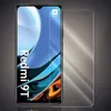 A screen protector is shown next to a smartphone. Produktbild-Vorschau