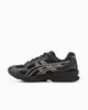 A side view of a black ASICS running shoe against a white background. Produktbild-Vorschau