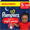 A package of Pampers baby-dry night pants with a sleeping baby illustration. Produktbild-Vorschau