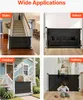 Collage of four images showing a retractable baby gate used in different settings: on stairs, in a living room, on a porch, and in a hallway. Voir les images du produit