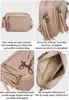 Caspar kleine Leder Umhängetasche Crossbody Bag elegante Produktbild-Vorschau 2