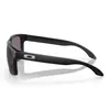 A pair of black Oakley Holbrook sunglasses shown from the side on a white background. Náhled obrázku produktu