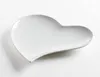 Maxwell and Williams Piatto cuore Basic Coupe bianco Anteprima dell’immagine prodotto 2