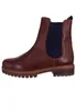 A side view of a brown Chelsea boot with a blue elasticated side panel and a thick lug sole. Produktbild-Vorschau