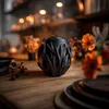 dunkle Goblincore-Waldurne mit Deckel – Decords Gedenkurne, Produktansicht 3 Náhľad obrázku produktu