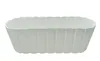 A white rectangular planter with a scalloped rim and vertical ribbed sides, isolated on a white background. Voir les images du produit