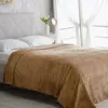 Coperta marrone a righe in rilievo 200x220 cm a scacchiera Anteprima dell’immagine prodotto 3