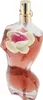 Flakon La Belle Flower Edition: figurenförmiges Glasfläschchen mit roséfarbener Flüssigkeit und floraler Verzierung. Anteprima dell’immagine prodotto