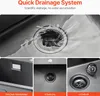 A collage of images showing a kitchen sink with a focus on its drainage system. Anteprima dell’immagine prodotto