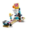 Two LEGO Friends figures playing basketball. Podgląd zdjęcia produktu