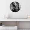 DEQOART Glasuhr Ø50 cm Zahlen 'Urbaner Glanz' Wanduhr Glas Produktbild-Vorschau 3