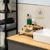 Bathroom counter with toiletries and towels. Voir les images du produit