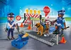 Playmobil police officers and a police dog at a roadblock. Anteprima dell’immagine prodotto