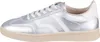 Side view of a silver sneaker with white accents and a beige sole. Produktbild-Vorschau