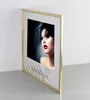 Artos Holz Bilderrahmen Acrylglas Plexi Lifestyle Foto Produktbild-Vorschau 3