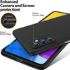 A black smartphone case is shown on a smartphone, highlighting its protective features. Produktbild-Vorschau