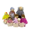 Marionnettes en bois - Famille avec 7 figurines Voir les images du produit 3