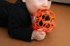 OBALL Toy Oball RATTLE 10 cm arancione 0m+ Anteprima dell’immagine prodotto 3