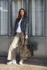 reisenthel shopper schoudertas Daily Shopper Leo Fake Fur Productafbeelding-voorbeeld 9