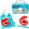 Toi-Toys - Zubný kufrík DENTIST (10 kusov) hranie rolí Náhľad obrázku produktu 1