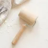 Drevený valček malý 16 cm s rukoväťou - valček na pečenie Náhľad obrázku produktu 3