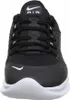 A front view of a black Nike Air Max Axis sneaker. Voir les images du produit