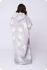 Langer Deckenpullover XXL - Kuscheldecke mit Ärmeln - Produktbild-Vorschau 3