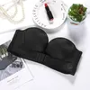 2-pack push-up podprsenka bez ramínek, černá a béžová, Náhled obrázku produktu 4