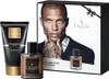 A gift set for men featuring a perfume bottle, shower gel, and a box with a model's image. Anteprima dell’immagine prodotto
