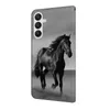 A black and white image of a phone case with a horse design. Produktbild-Vorschau
