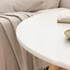 Kleiner runder Couchtisch aus Holz im skandinavischen Stil, Produktbild-Vorschau 10