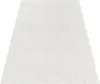 A plain white carpet shown from a slightly elevated diagonal angle. Anteprima dell’immagine prodotto