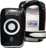 Štíty Fairtex Pao KPLC1 černá/bílá Náhled obrázku produktu 1