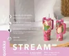 Two floral-patterned tumblers with handles and straws are displayed on a table, with text describing their features. Voir les images du produit