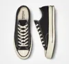 A top-down view of a pair of black Converse Chuck 70 low-top sneakers on a white background. Anteprima dell’immagine prodotto