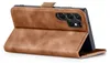 A brown leather flip case for a smartphone is shown standing open, revealing the phone's camera array. Produktbild-Vorschau
