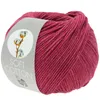 A ball of pink yarn with a label. Produktbild-Vorschau