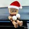 STILVORA Weihnachtsfiguren, Wackelfigur Holz Auto, Lustige Produktbild-Vorschau 9