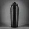 A black water bottle is shown against a gray background. Produktbild-Vorschau