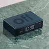 LEXON Flip Premium, digitale wekker, rechthoekig, blauw, Productafbeelding-voorbeeld 4