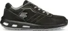 A side view of a black safety shoe. Voir les images du produit