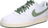A single Nike Court Vision Low sneaker is shown from a side angle against a white background. Produktbild-Vorschau