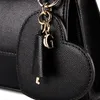 Borsa a tracolla Guess Isobel 30 cm Anteprima dell’immagine prodotto 8