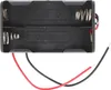 A black plastic battery holder with two AA battery slots and wires extending from the bottom. Anteprima dell’immagine prodotto
