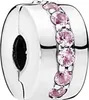 A close-up studio shot of a Pandora charm. Anteprima dell’immagine prodotto
