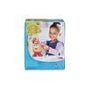 A child playing with a Mr. Potato Head toy on its packaging. Anteprima dell’immagine prodotto