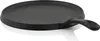 A black cast iron crepe pan with a handle, shown from a side angle on a white background. Produktbild-Vorschau